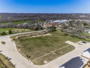 Waxahachie, TX 75165