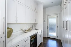 Highland Park, TX 75209