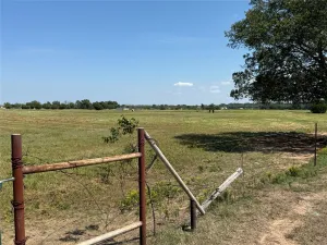 Whitesboro, TX 76273