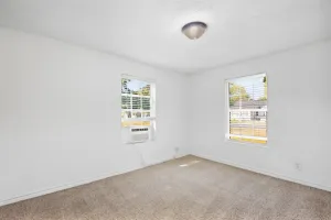 Bonham, TX 75418