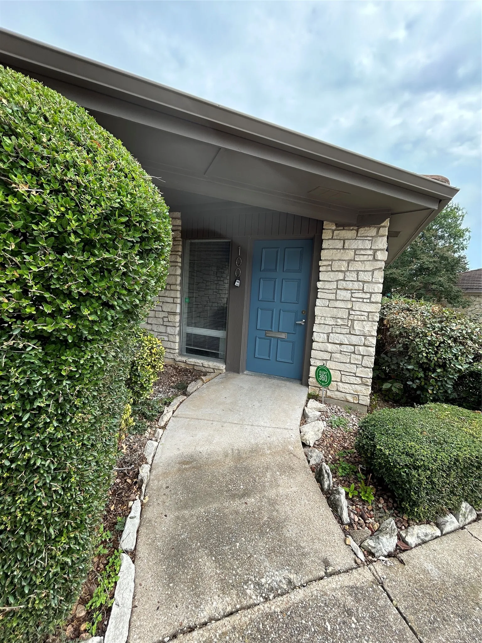 Arlington, TX 76012