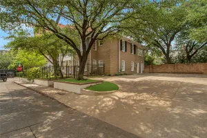 Dallas, TX 75219