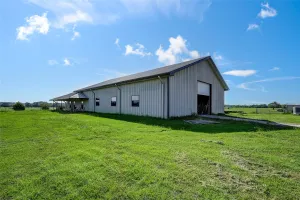 Whitesboro, TX 76273