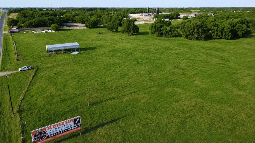 Sanger, TX 76266