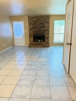 Fort Worth, TX 76116