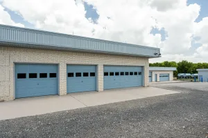 Howe, TX 75459