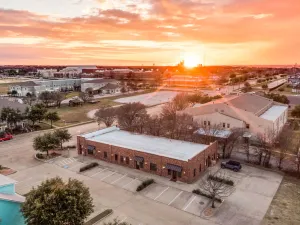 Midlothian, TX 76065