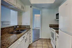 Dallas, TX 75204