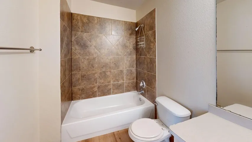 Denton, TX 76201