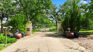 Bartonville, TX 76226