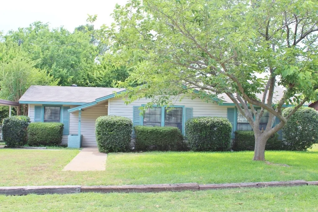 Springtown, TX 76082