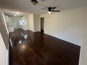 Dallas, TX 75217