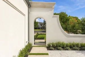 Highland Park, TX 75209