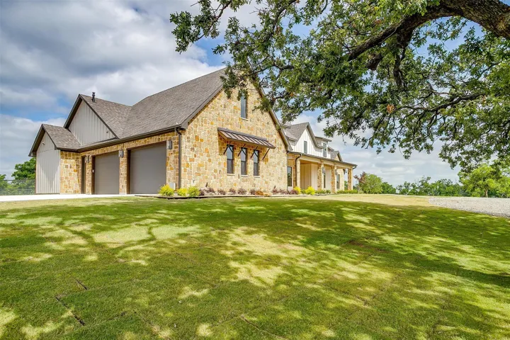 Bowie, TX 76230