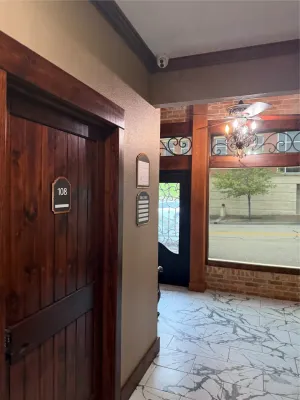 Waxahachie, TX 75165