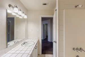 Fort Worth, TX 76115