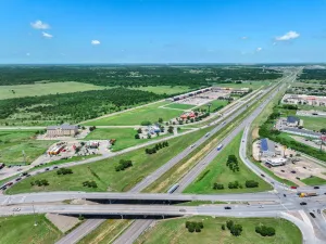 Terrell, TX 75160
