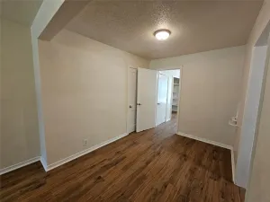 Dallas, TX 75227