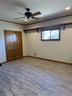 Gunter, TX 75058