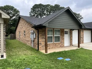Mineola, TX 75773