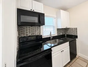 Fort Worth, TX 76110