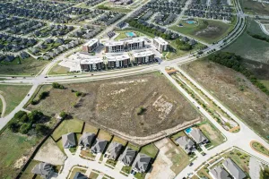 Waxahachie, TX 75165