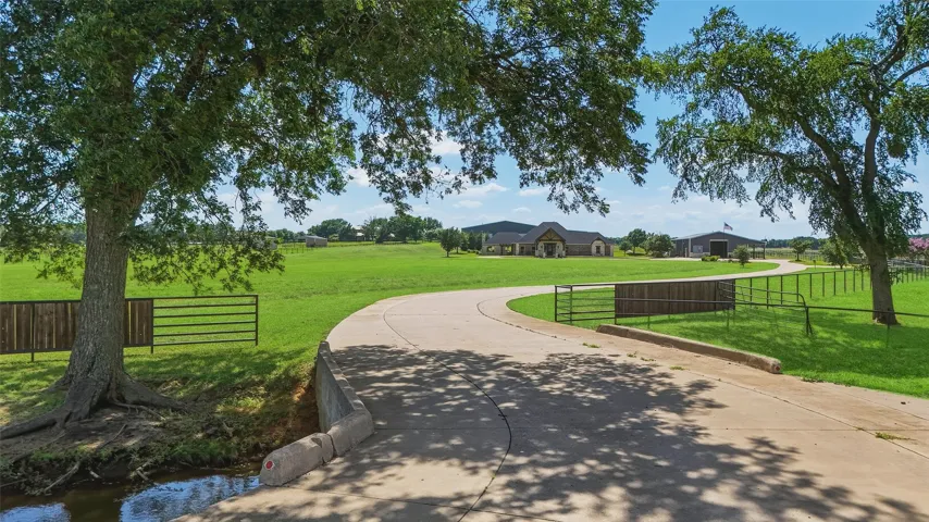 Pilot Point, TX 76258