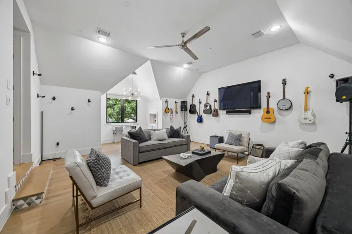 University Park, TX 75225