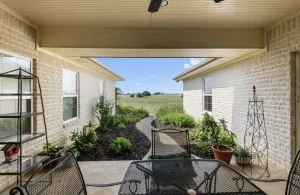 Valley View, TX 76272