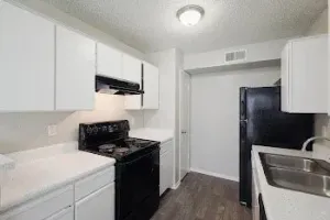 Dallas, TX 75237