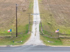 Quinlan, TX 75474