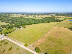 Burleson, TX 76028