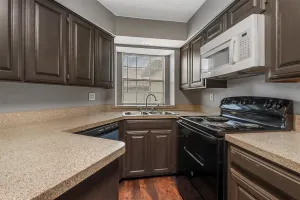 Arlington, TX 76014