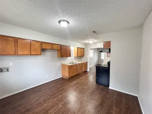 Ennis, TX 75119