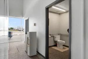 Terrell, TX 75160