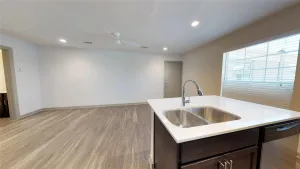 Dallas, TX 75214