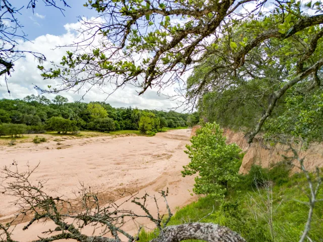 Eagle Lake, TX 77434