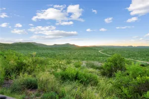 Uvalde, TX 78801