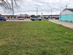 Garland, TX 75043
