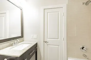 Dallas, TX 75210