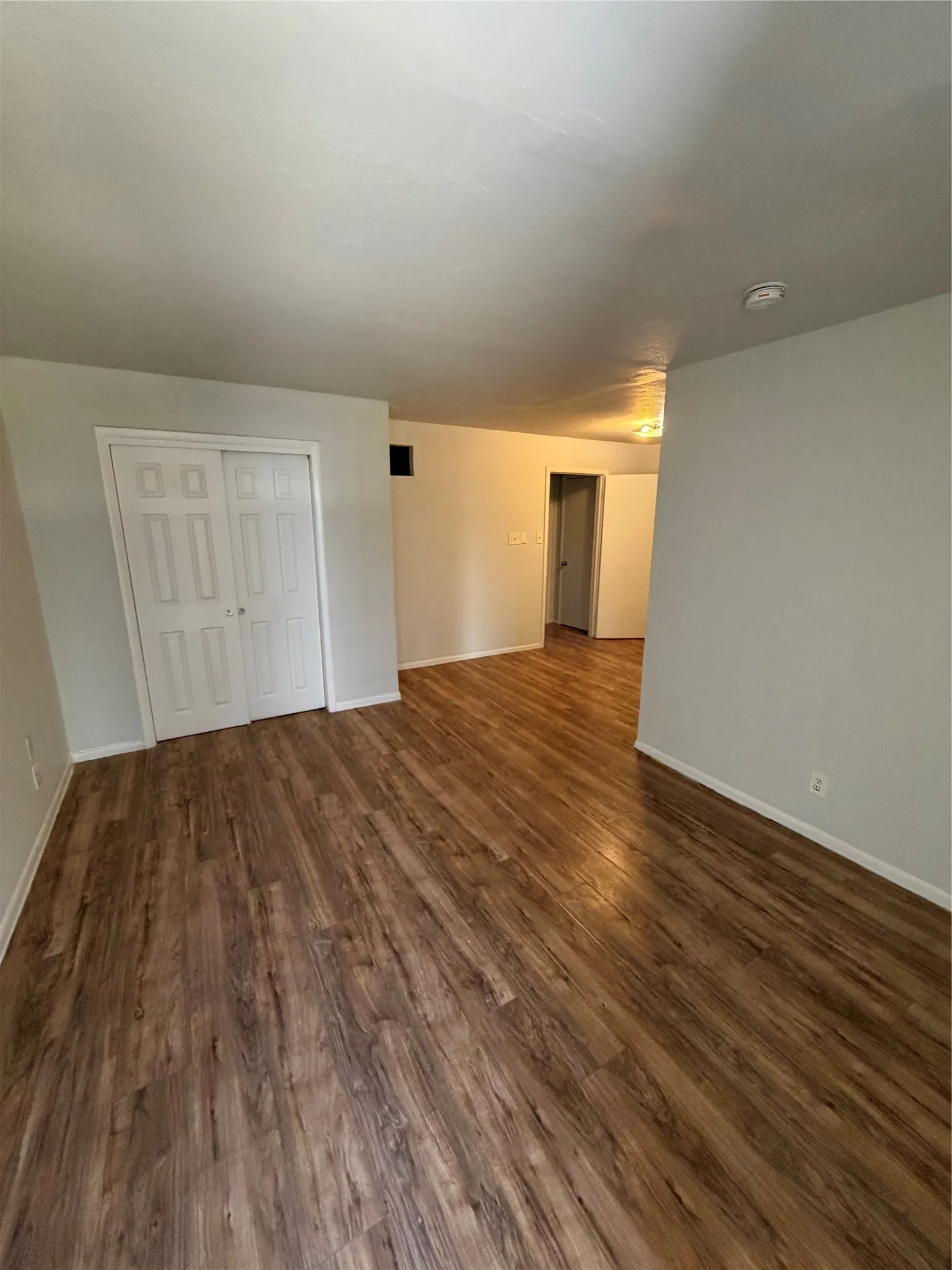 Dallas, TX 75203