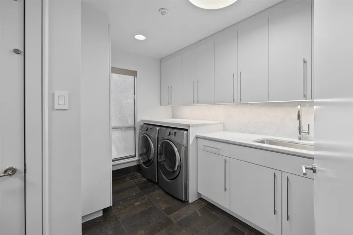 Westover Hills, TX 76107