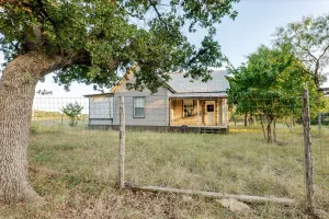 Carbon, TX 76435
