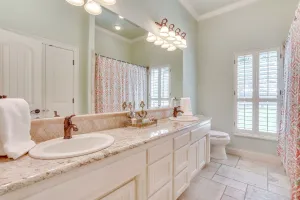 Hudson Oaks, TX 76087