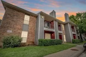 Dallas, TX 75237