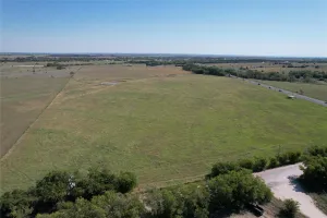 Cleburne, TX 76033