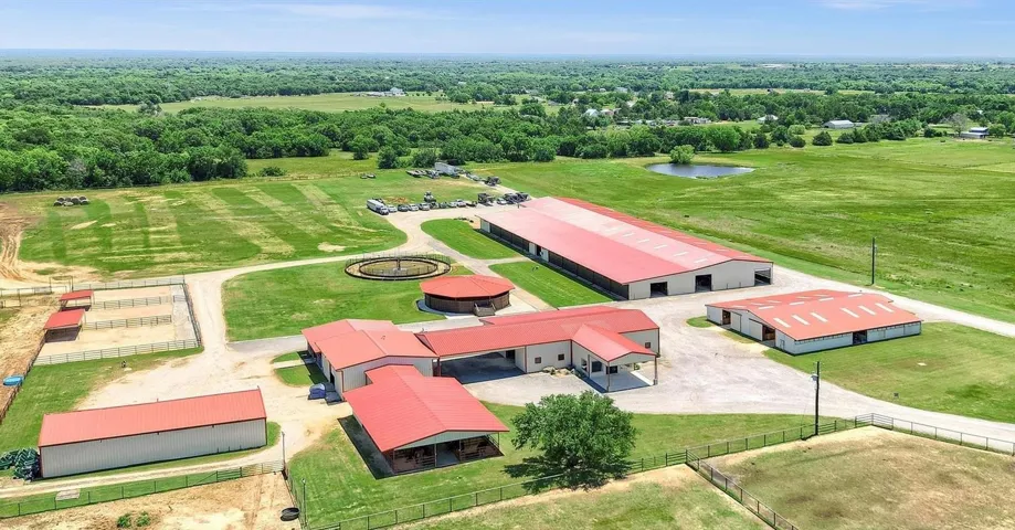 Whitesboro, TX 76273
