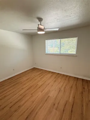 Dallas, TX 75209