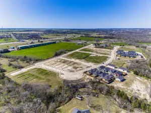 Waxahachie, TX 75165