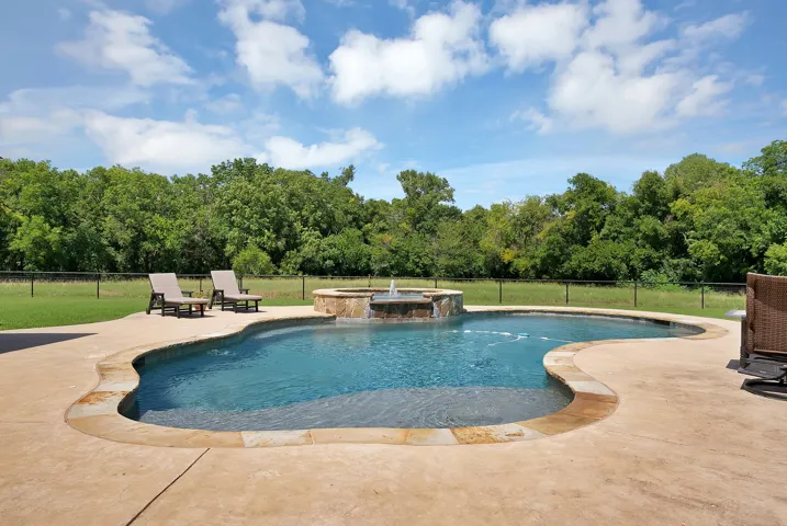 Van Alstyne, TX 75495